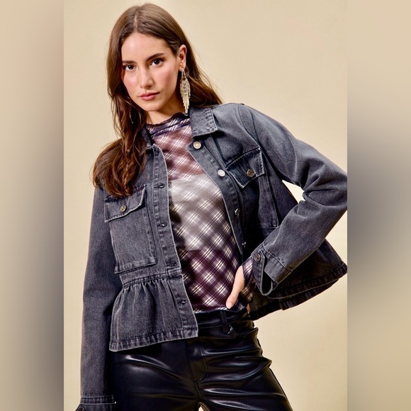 ♥️Hello Gorgeous! SO ME Denim Peplum Hem Front Button Jacket With Pockets - Picture 2 of 9